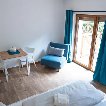 Apartment Kamenice 